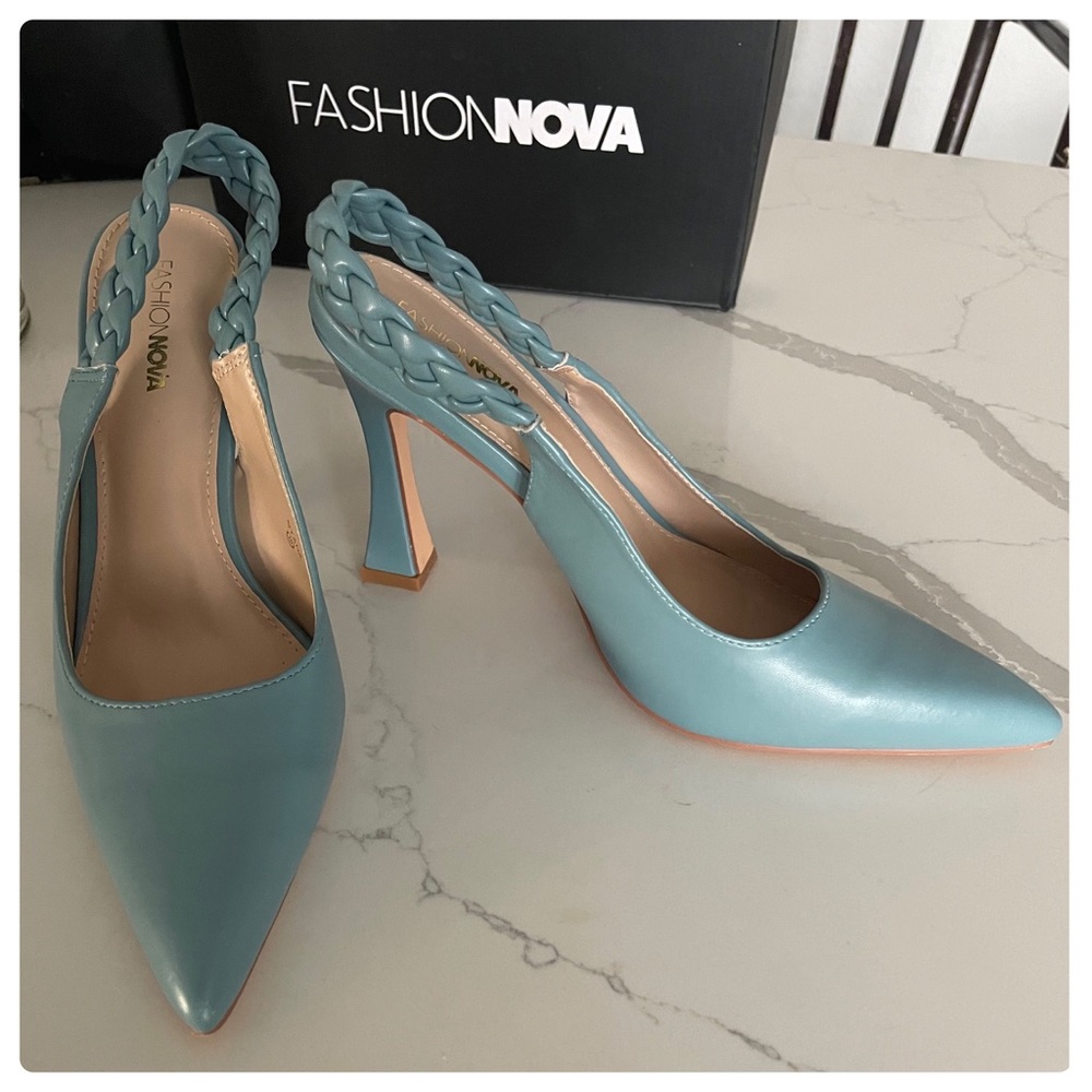Fashion Nova Women's Scully Slingback Pointed Toe Pumps US 10.